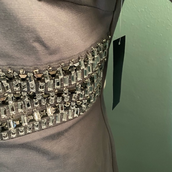 Gray cocktail/party dress embellished with rhinestones - Picture 4 of 4